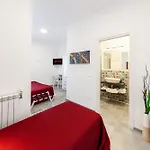 Holidays 123 Гостевой дом Специя